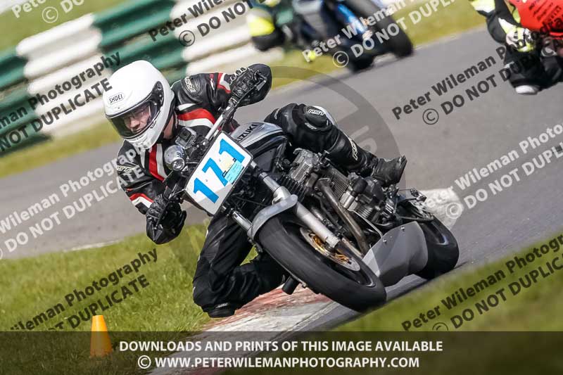 cadwell no limits trackday;cadwell park;cadwell park photographs;cadwell trackday photographs;enduro digital images;event digital images;eventdigitalimages;no limits trackdays;peter wileman photography;racing digital images;trackday digital images;trackday photos